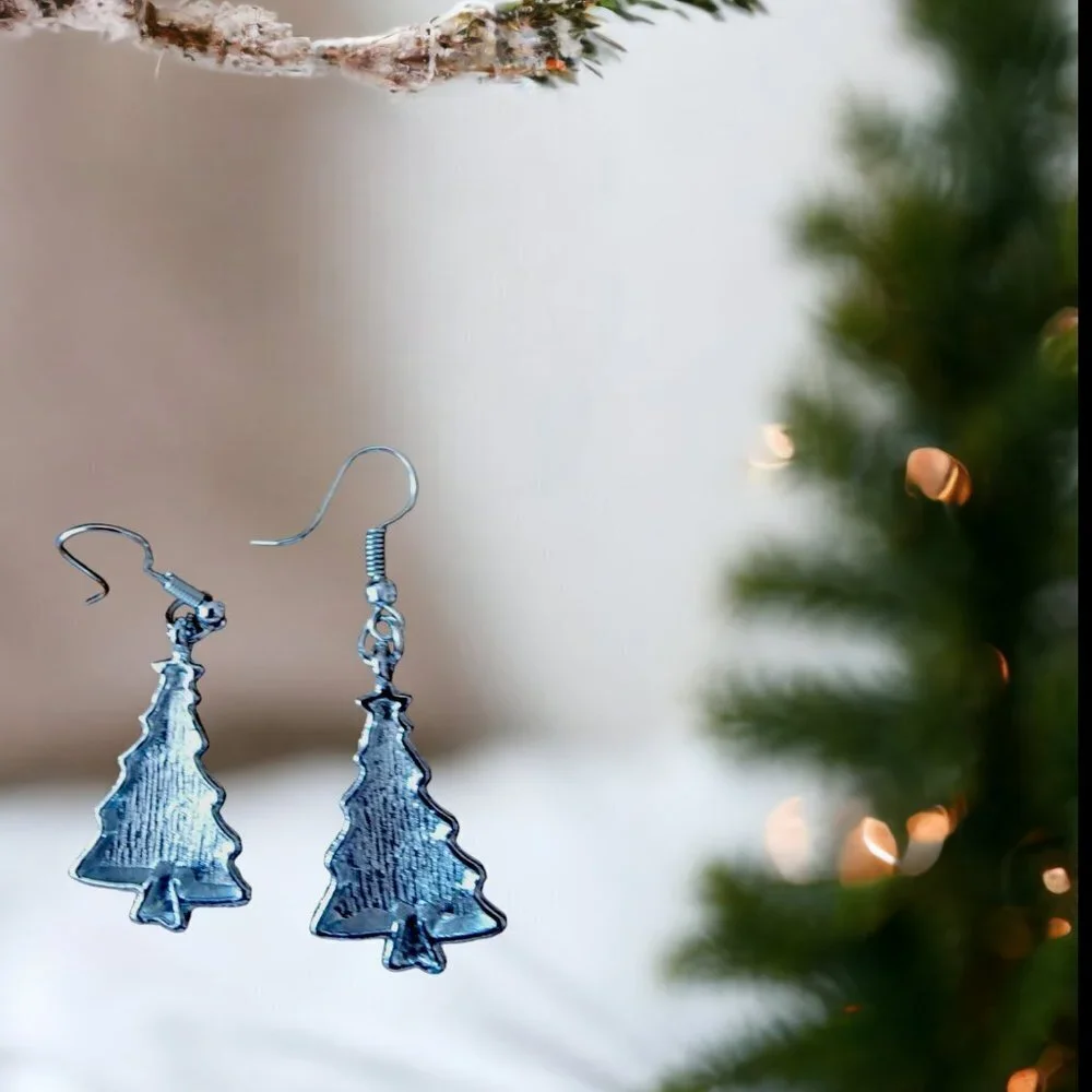 Christmas Tree Green Enamel Dangle‎ Drop Earrings - New